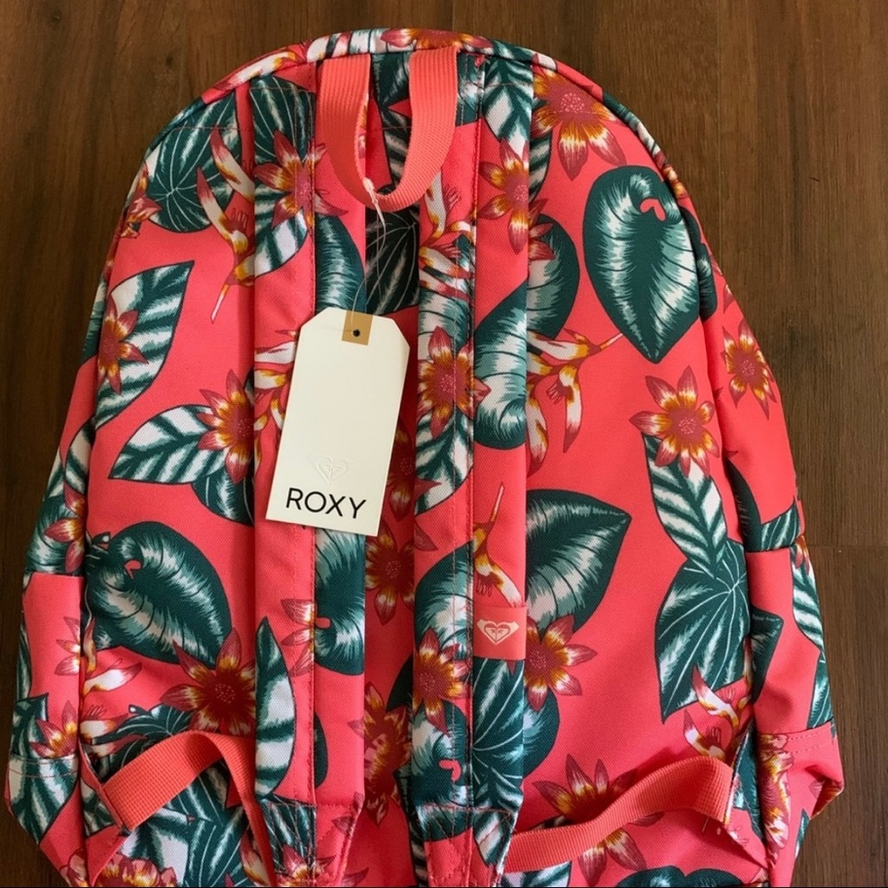 BNWT 16” Roxy ‘sugar river’ backpack - Picture 2 of 4